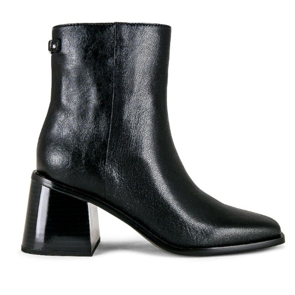 Sam Edelman Winnie Leather Bootie in Black Size 9 New